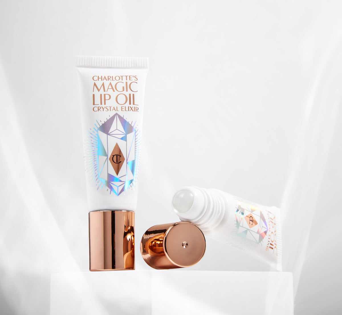 Lavender Charlotte Tilbury Magic Lip Oil - Hydrating Hyaluronic Acid, Non-Sticky