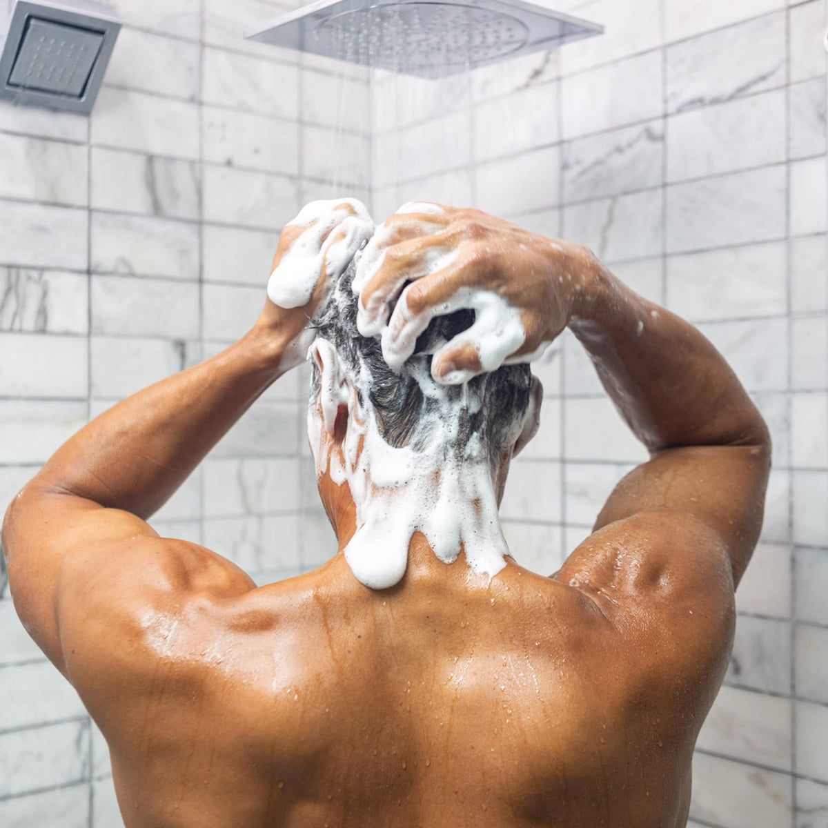 Light Gray Oars + Alps Hair and Body Travel Kit for Men, Includes Sulfate Free Shampoo, Conditioner, Body Wash, Deodorant, and Reusable Pouch, TSA Friendly