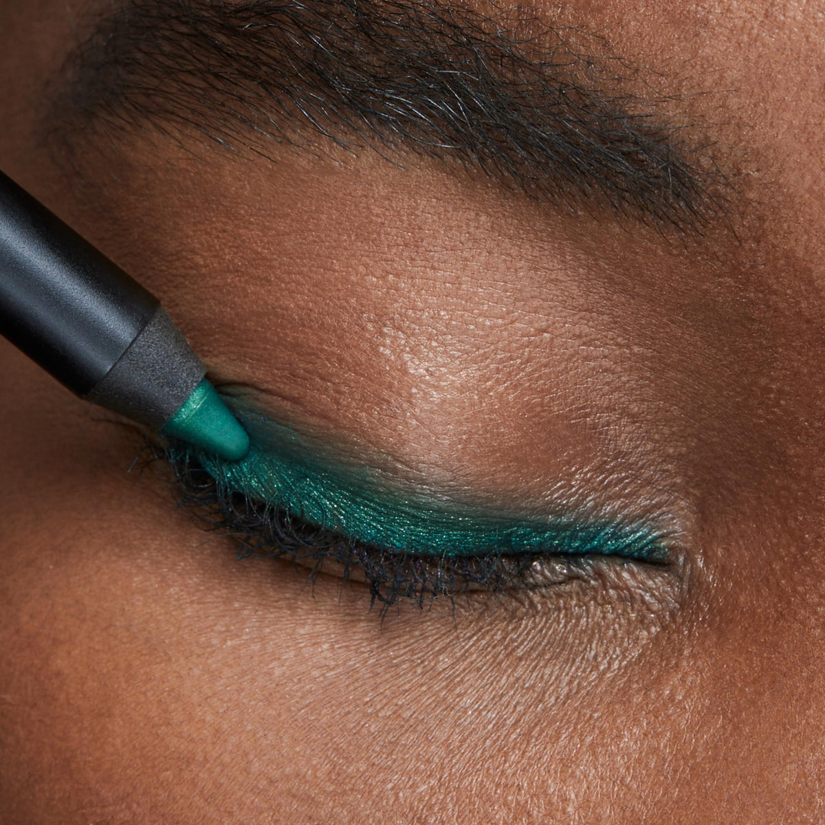 Rosy Brown KIKO Intense Colour Long Lasting Pencil Eyeliner, 08 Metallic Emerald