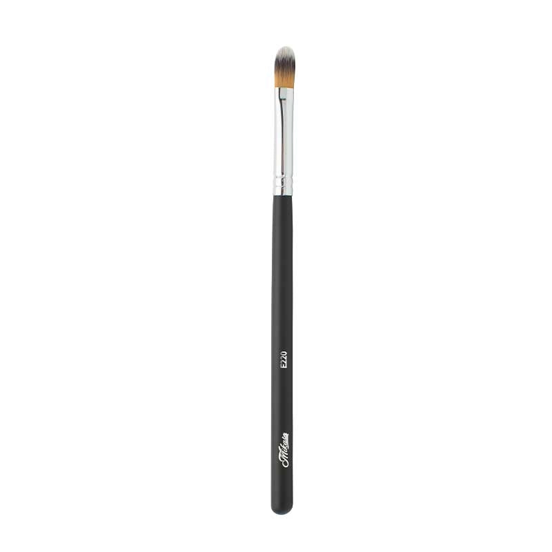 Dim Gray Mikasa Concealer Brush