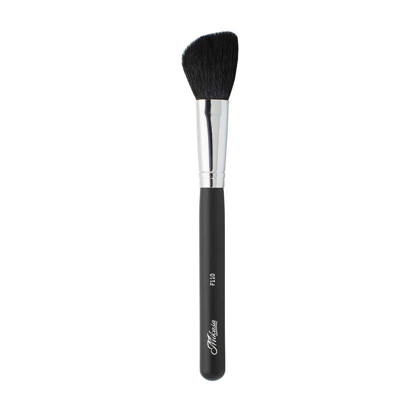 White Smoke Mikasa Angled Blush Brush