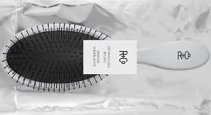 Gray R+Co Detangling Brush