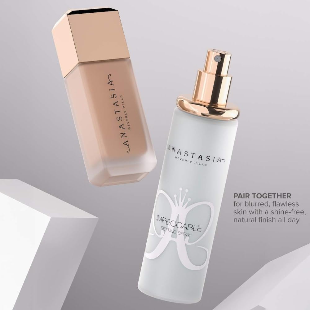 Light Gray Anastasia Beverly Hills - Impeccable Setting Spray Blurring Pore Mist
