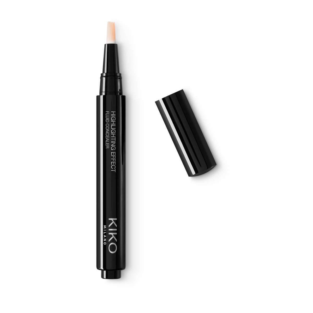 White Smoke KIKO Milano Highlighting Effect Fluid Concealer