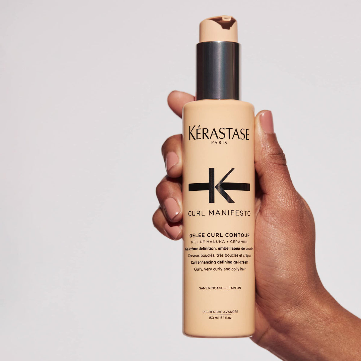 Light Gray Kérastase Curl Manifesto Gelée Contour Serum – Defines Waves & Curls