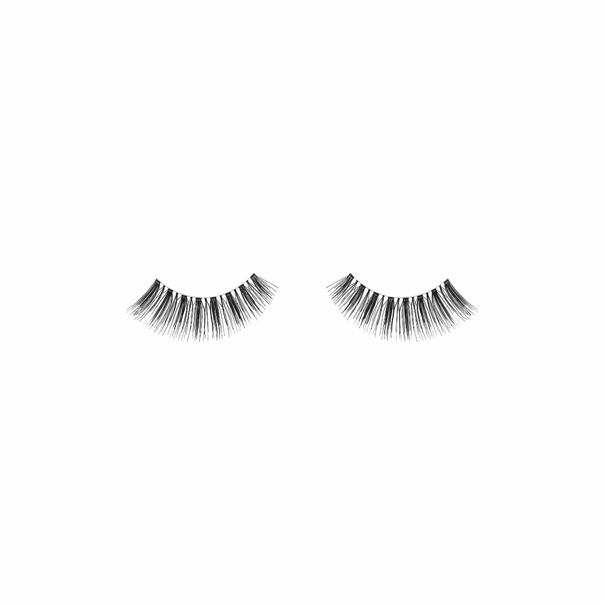 White Smoke KIKO Milano False Strip Eyelashes, 01 Natural Effect