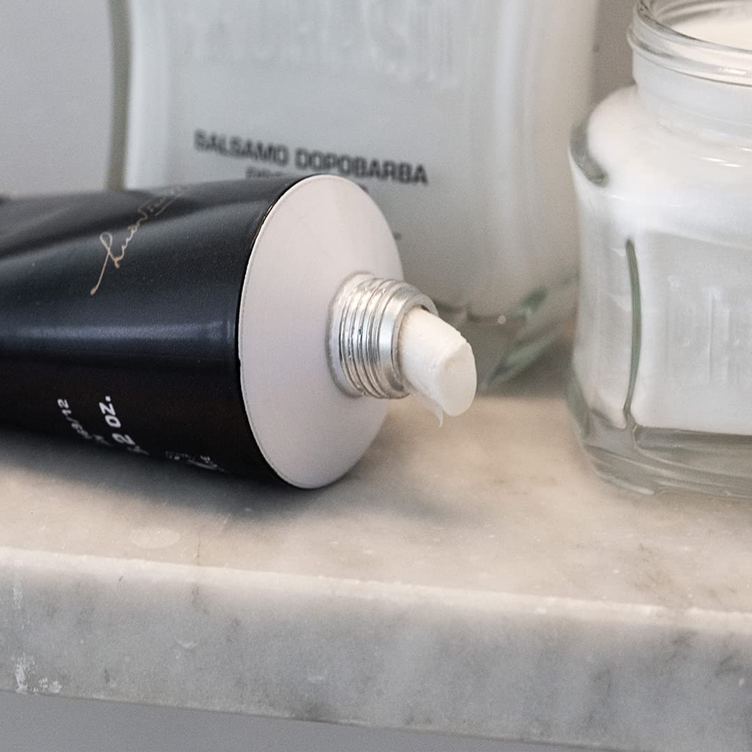 Dark Gray Proraso Protective Shaving Cream