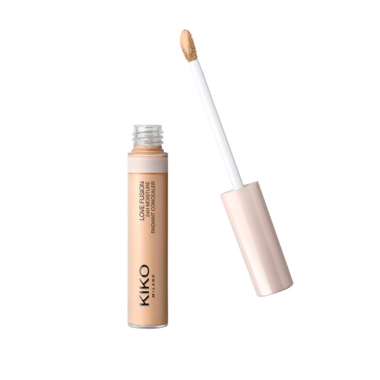 White Smoke KIKO Milano Love Fusion 24 Hour Long-Lasting, Radiant Concealer, 13