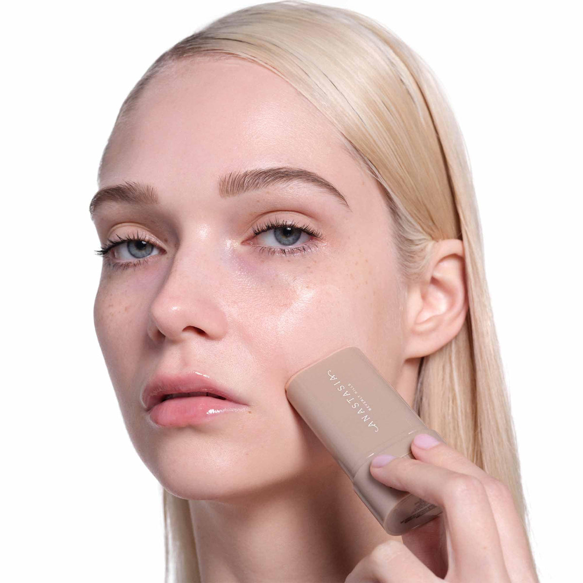 White Smoke Anastasia Beverly Hills - Beauty Balm Serum Boosted Hydrating Skin Tint