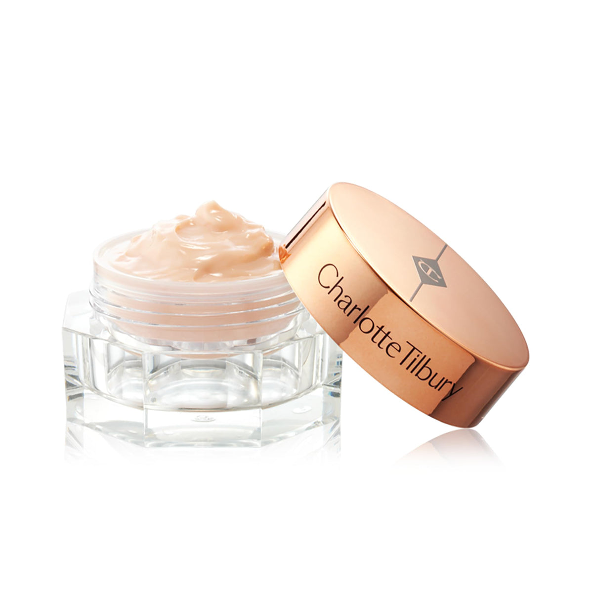 White Smoke Charlotte Tilbury Magic Eye Rescue - Smoothing & Hydrating Under Eye Cream