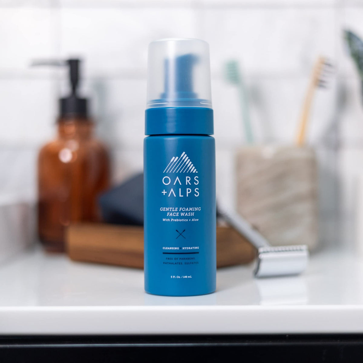 Light Gray Oars + Alps Mens Foaming Face Wash, Dermatologist Tested, 1pk, 5 Fl Oz