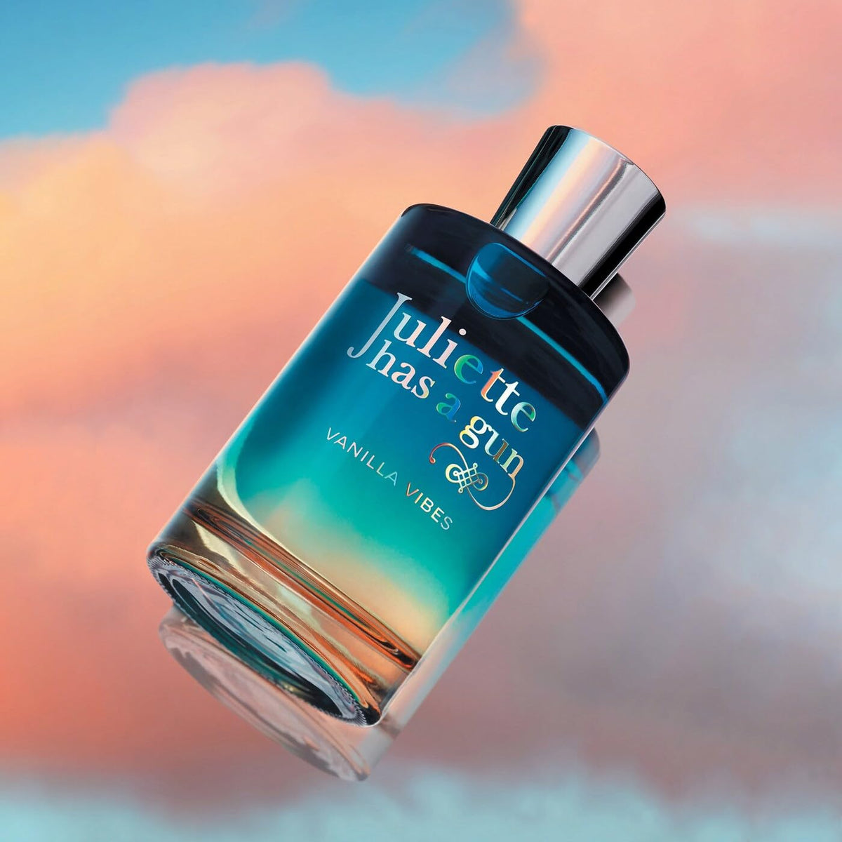 Tan Juliette Has a Gun Vanilla Vibes Eau de Parfum – Warm Beachy Perfume for Women – Vanilla, Sandalwood, Sea Salt – Sweet, Woody, Salty