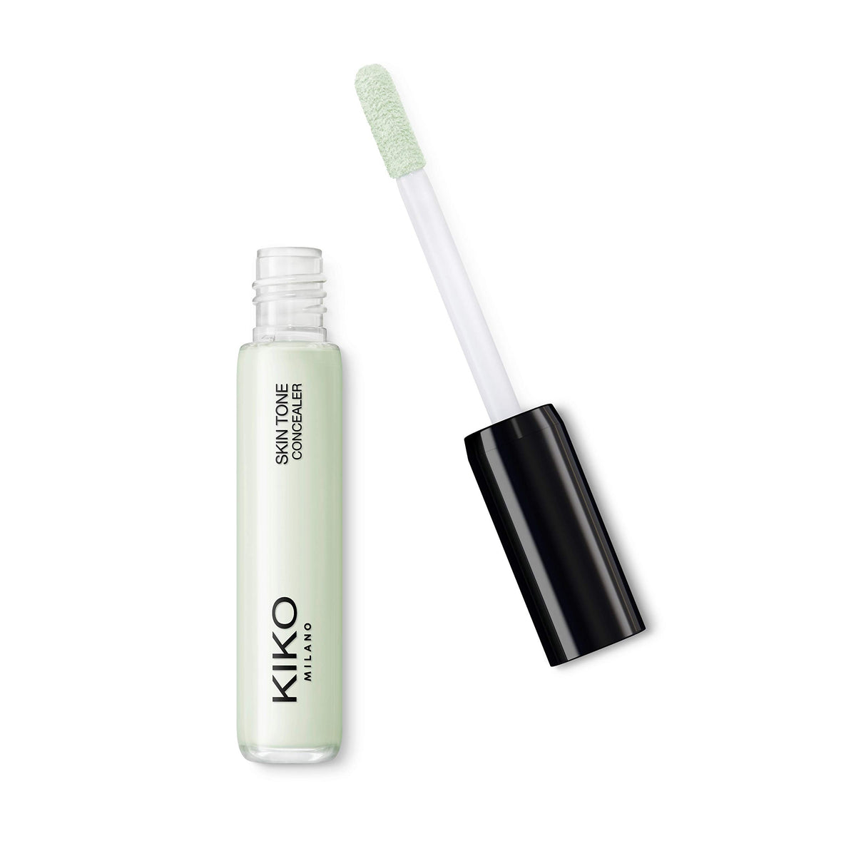 White Smoke KIKO Milano Skin Tone Concealer, Smoothing Natural Finish, 01 Green