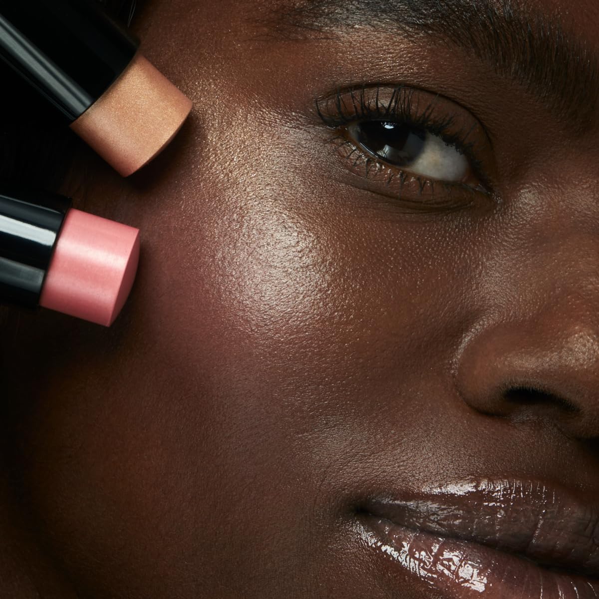 Dark Olive Green KIKO Milano Contouring Face Set - Sculpt, Highlight, Blush