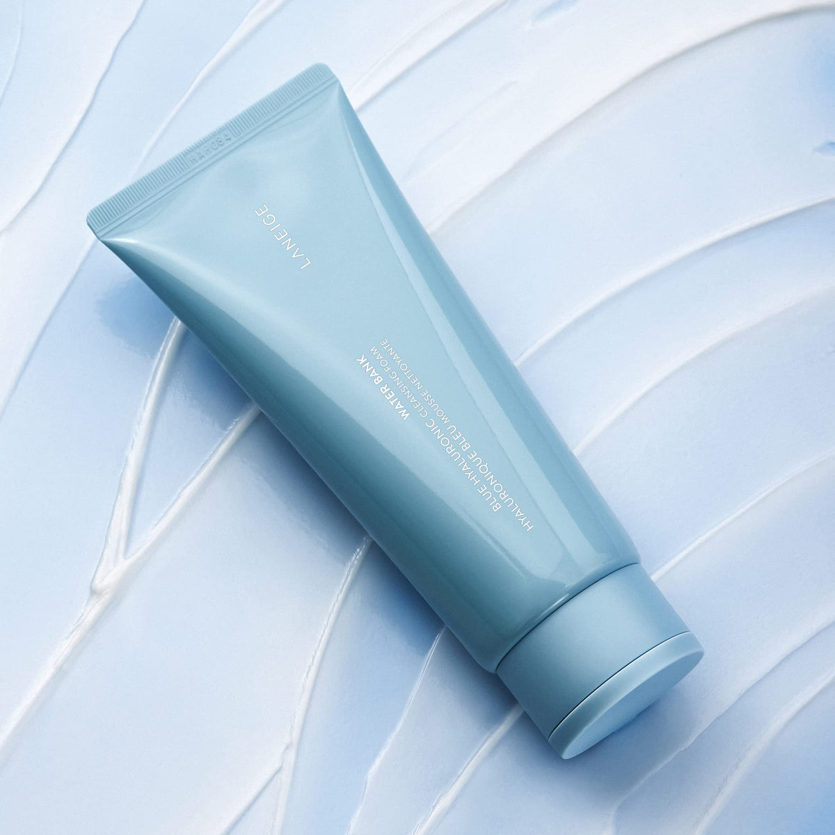 Lavender LANEIGE Water Bank Cleansing Foam
