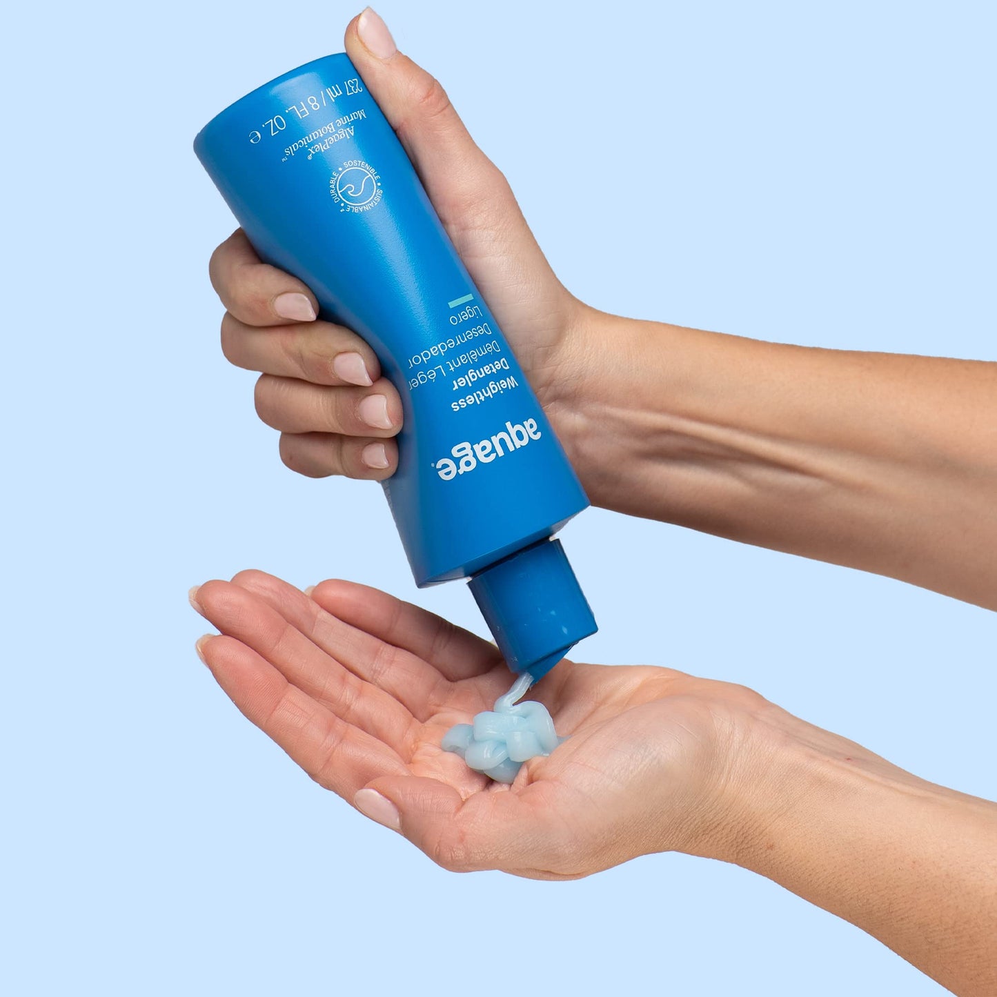 Pale Turquoise Aquage Weightless Detangler - Detangling Conditioner for Women - Provides Lightweight Hair Hydration & Removes Tangles - Enhances Volume and Shine for Fine, Thin Hair (8 oz)