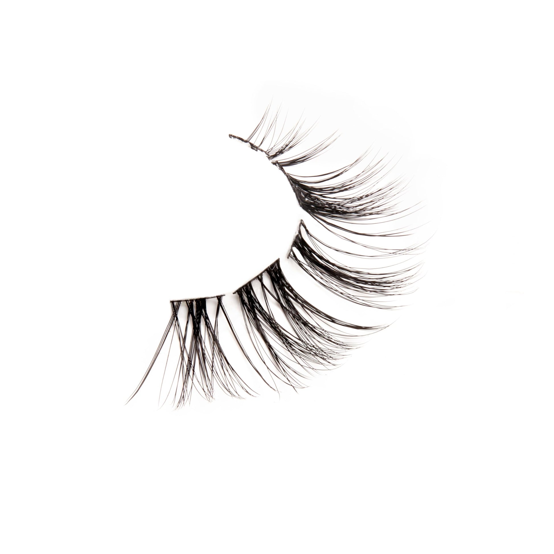 White Smoke Ardell Seamless Eyelash Extensions Refill Kit, Wispies - 32 Assorted Cluster Lengths, Customizable DIY Lash Clusters for Natural Look Lashes