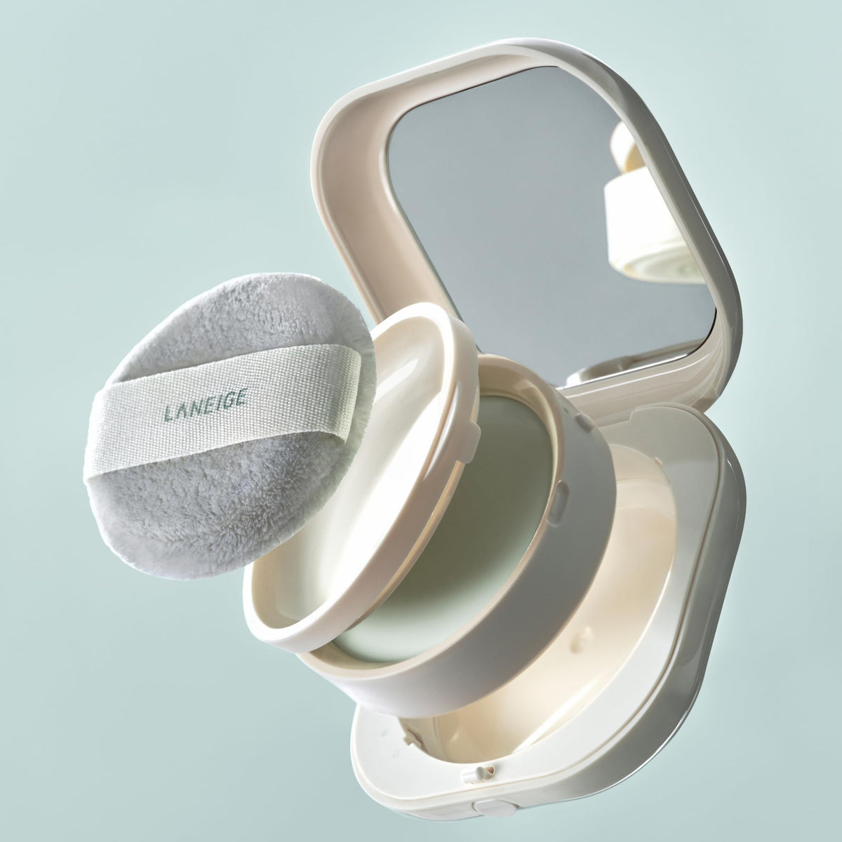 Light Gray LANEIGE Matin Kim x Neo Blurring Powder: Korean Oil-Control Compact