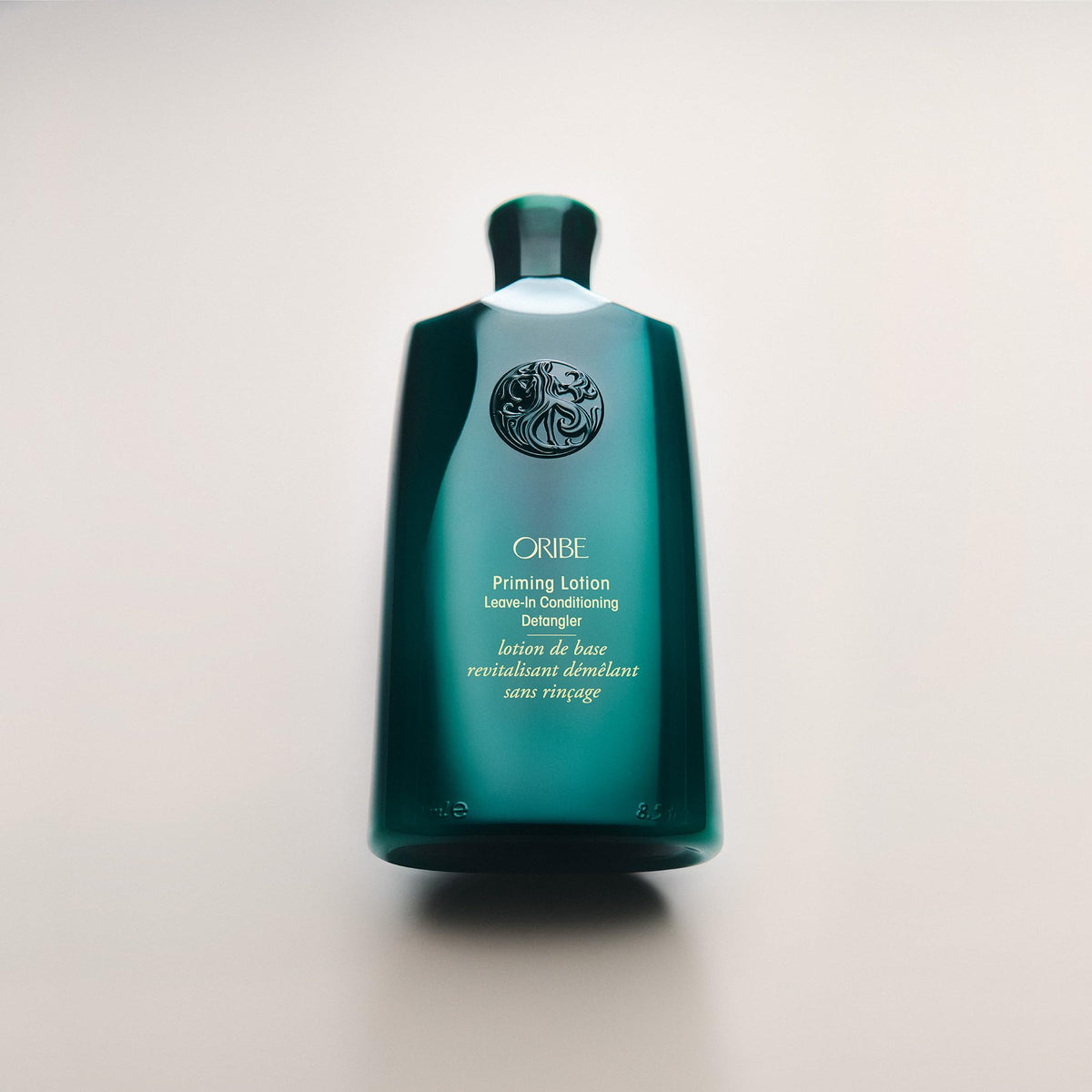 Light Gray Oribe Priming Lotion Leave-In Detangler - Detangles & Smooths Curls - 8.5oz