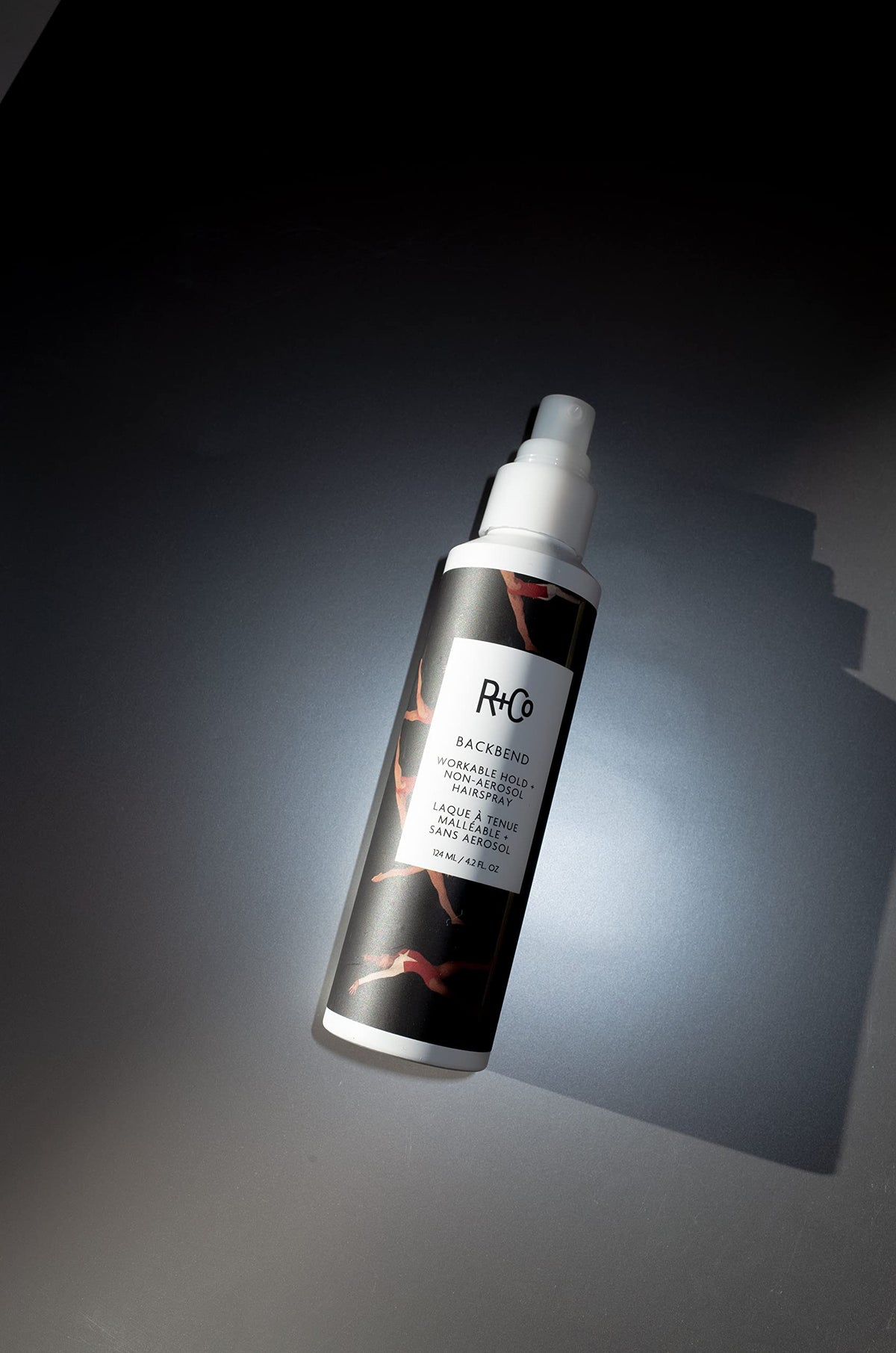 Black R+Co BACKBEND Workable Hold + Non Aerosal Hairspray 124 ml / 4.2 oz
