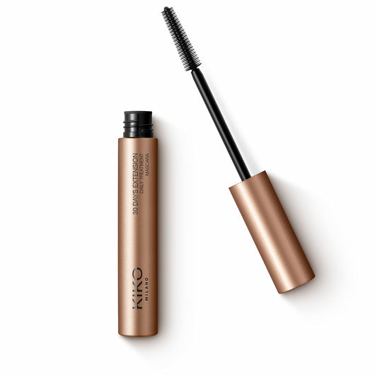 White Smoke KIKO Milano 30 Days Extension Daily Treatment Mascara