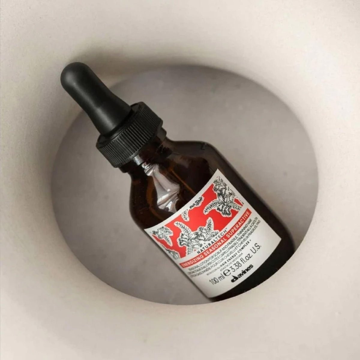 Light Gray Naturaltech Energizing Seasonal Superactive Serum for thinning fragile hair