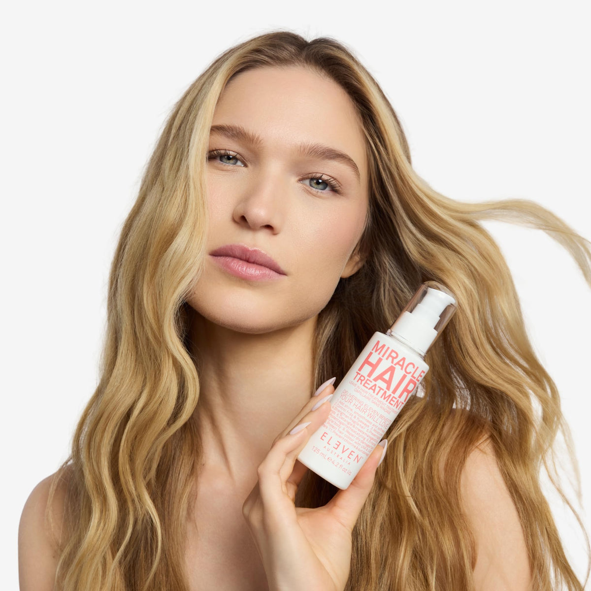White Smoke ELEVEN AUSTRALIA Limited Edition Miracle Hair Treatment Leave-In Conditioner - 4.2 Fl Oz