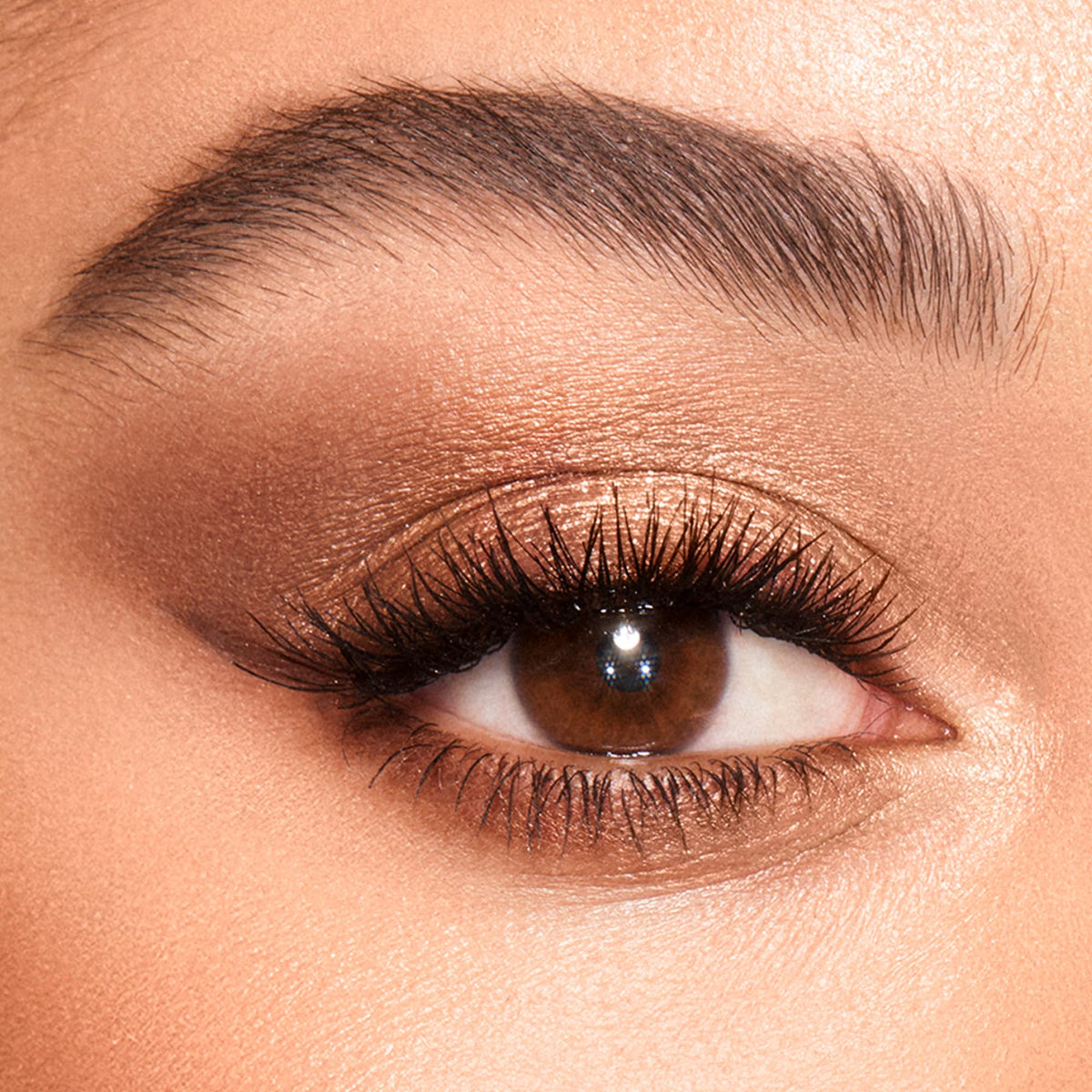 Light Salmon Charlotte Tilbury Bigger, Brighter Eyeshadow Palette