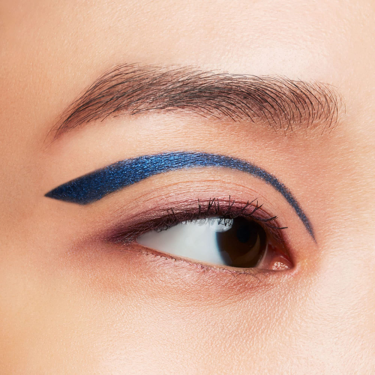 Bisque Shiseido POP PowderGel Eye Shadow - Weightless, Blendable Eyeshadow for Long-Lasting Eye Looks - Waterproof & Crease Resistant