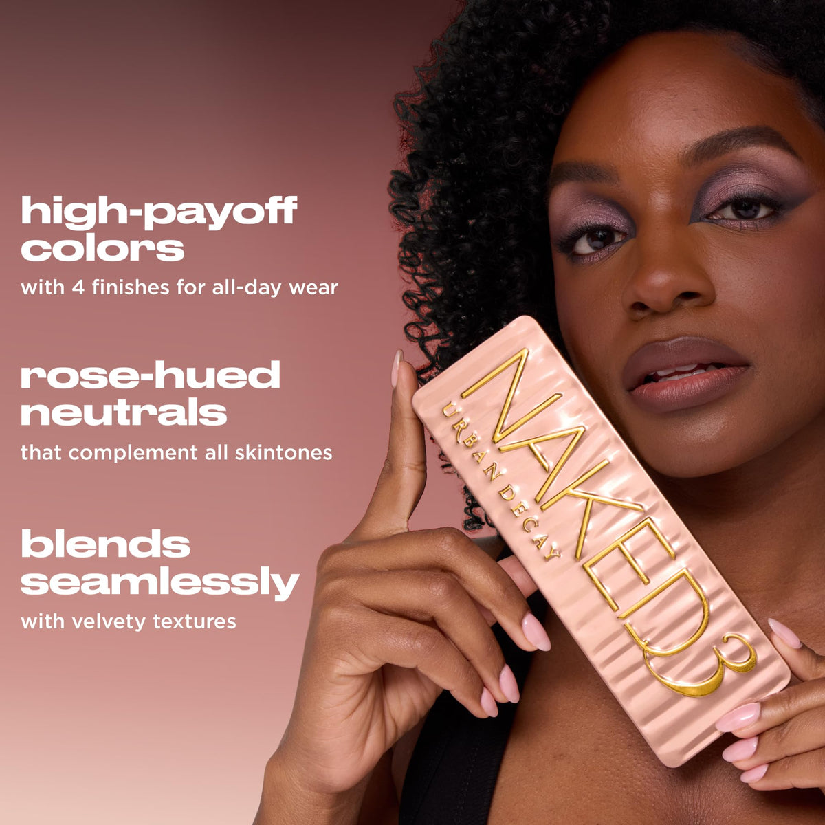 Black Urban Decay Naked3 Eyeshadow Palette - 12 Rosy Soft Pink Neutral Shadows