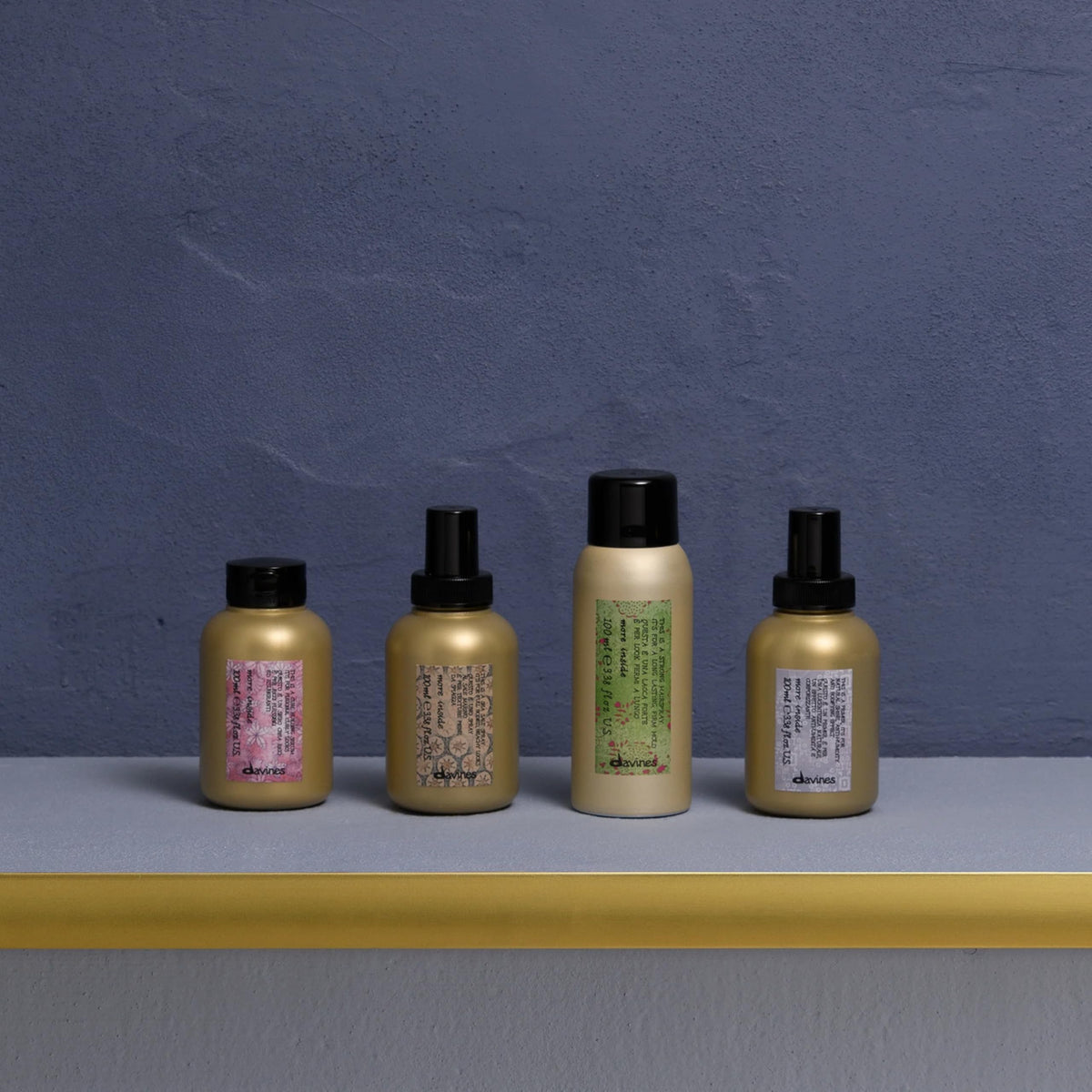 Dark Slate Gray Davines This Is A Curl Building Serum, Travel Size