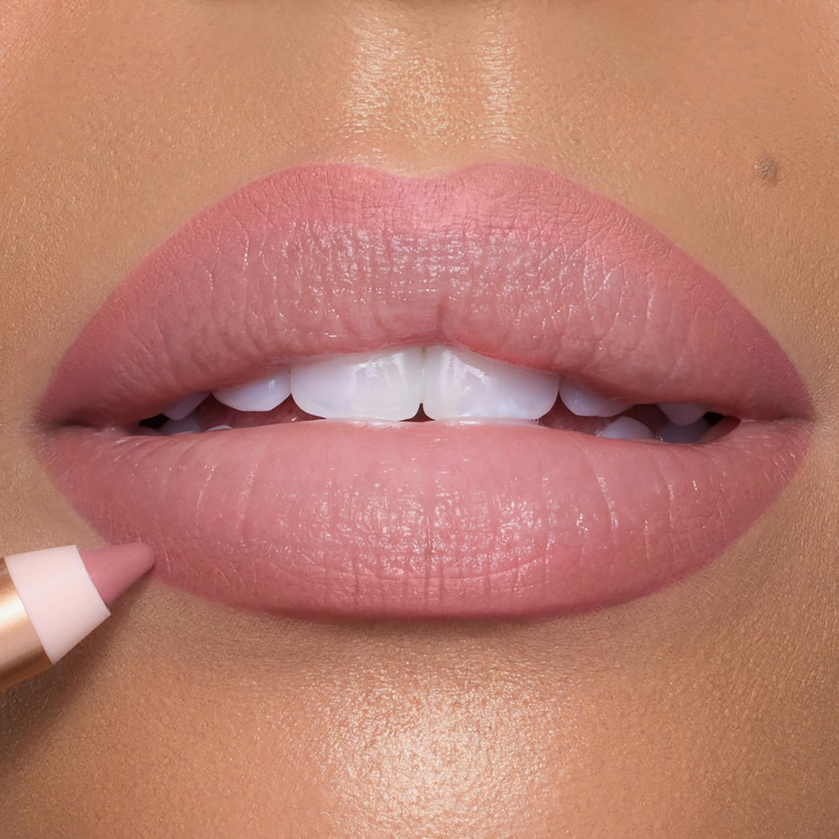 Dark Salmon Charlotte Tilbury Lip Cheat Lip Liner Pencil - Gives Lips a Fuller-Looking, Defined Pout - Enriched with Jojoba Oil & Hyaluronic Acid - Waterproof, Smudge-Proof & Transfer-Proof