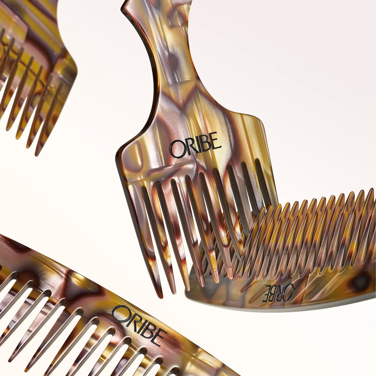 White Smoke Oribe Hair Pick - For Detangling & Styling - Creates Shape & Volume