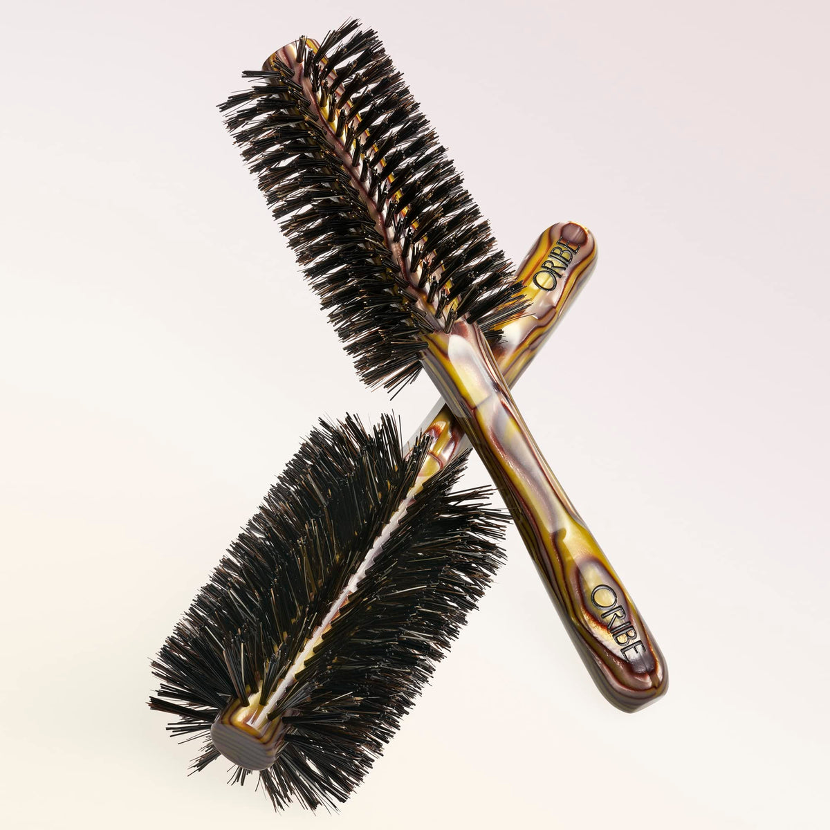 Seashell Oribe Hair Brushes, Combs & Picks