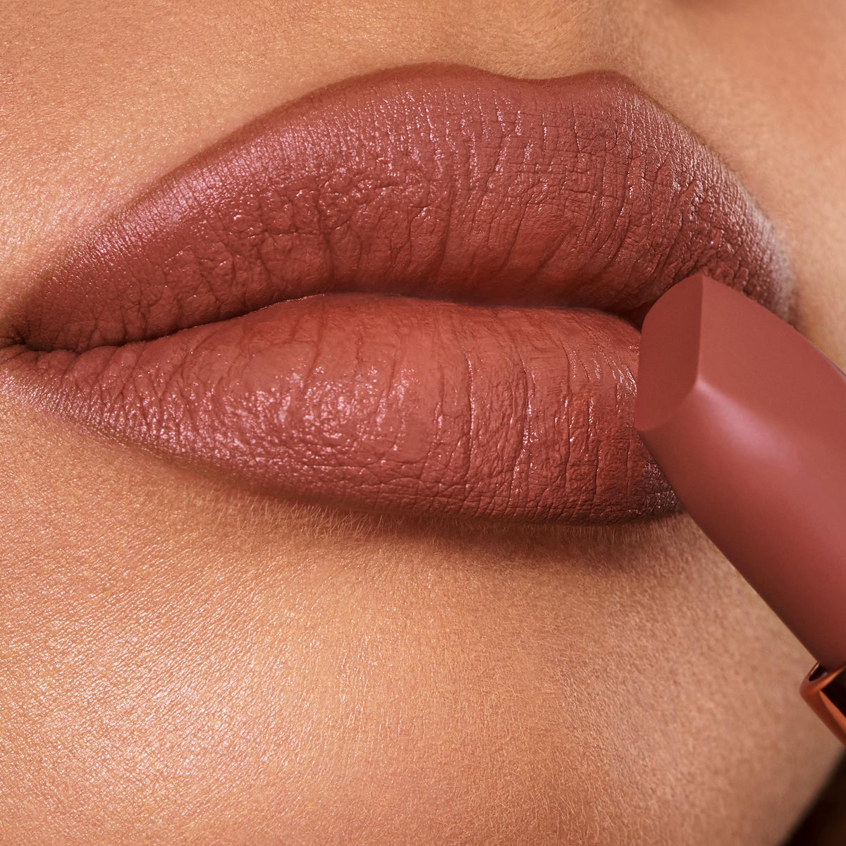 Dark Salmon Charlotte Tilbury Matte Revolution Lipstick - Long Lasting, Hydrating