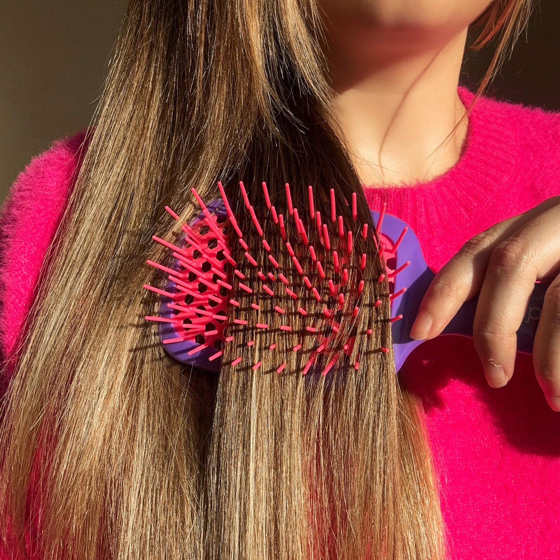 Deep Pink FHI Heat UNbrush Detangling Brush for Pain-Free Brushing on All Wet or Dry Hair Types — Durable DuoFlex Anti-Static Bristles, Lightweight Handle, Vented Hair Brush