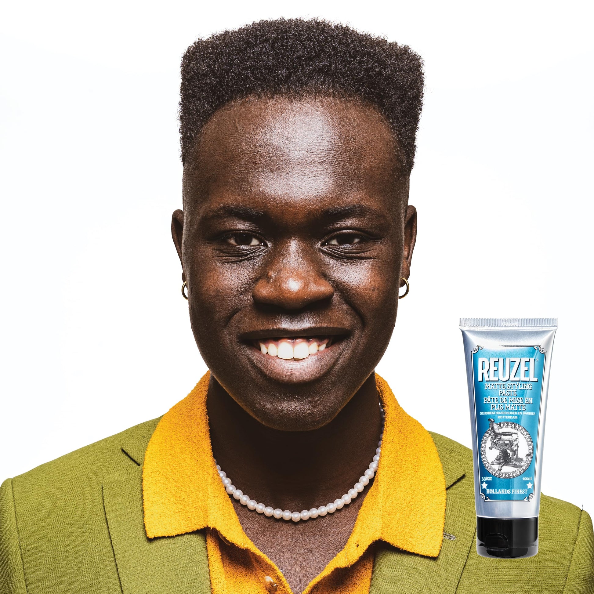 White Smoke REUZEL Grooming Cream, Pilable Natural Light Hold, Adds Texture and Definition, Moisturizing, Weightless, Easy To Wash Out, Water Based Formula, Sugary Rum Scent, 3.38 oz